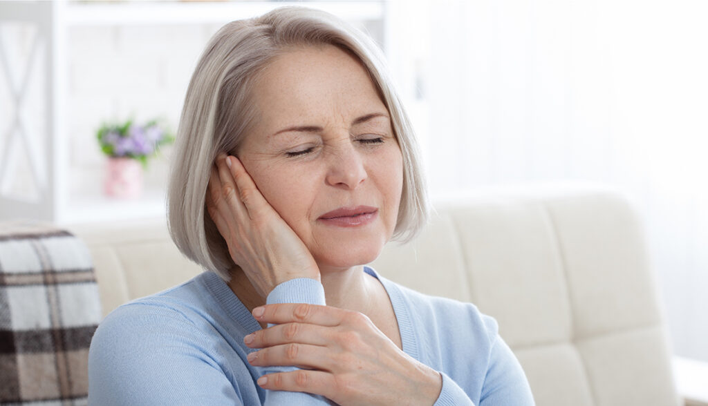 ears feel wet inside after 50 ear moisture sensation earwax movement damp feeling ear canal sensitivity