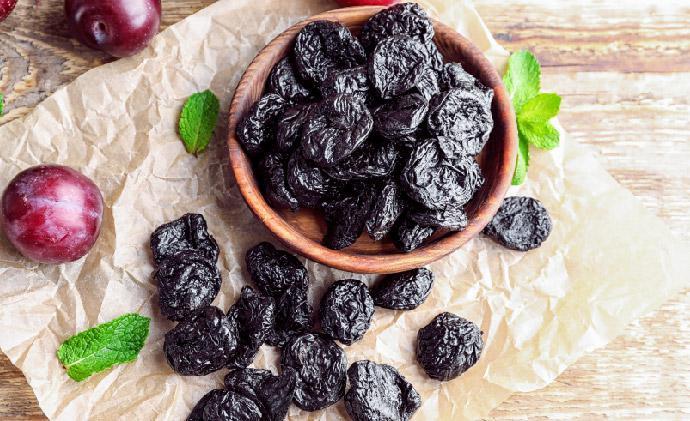 Healthy Prune Snack For Adults Over 50