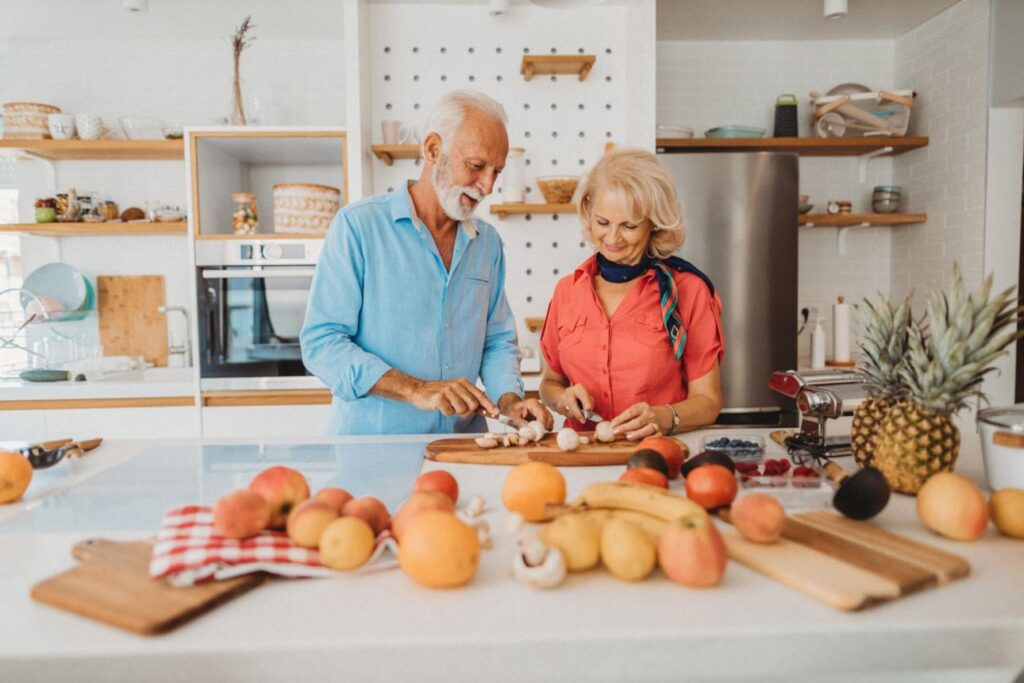 Kitchen products for seniors that reduce cleaning effort and simplify meal preparation