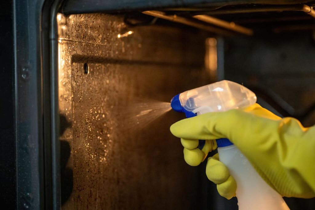 5 Best Oven Cleaners That Are Tough on Grease but Gentle on Hands