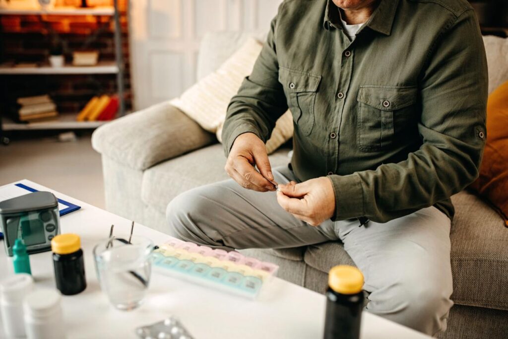 Automatic pill dispensers for seniors help organize medications and provide scheduled reminders.